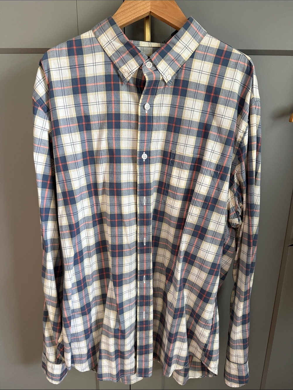 JCrew Mercantile - Men's Button-Down Plaid Shirt in Blue and Cream - XL